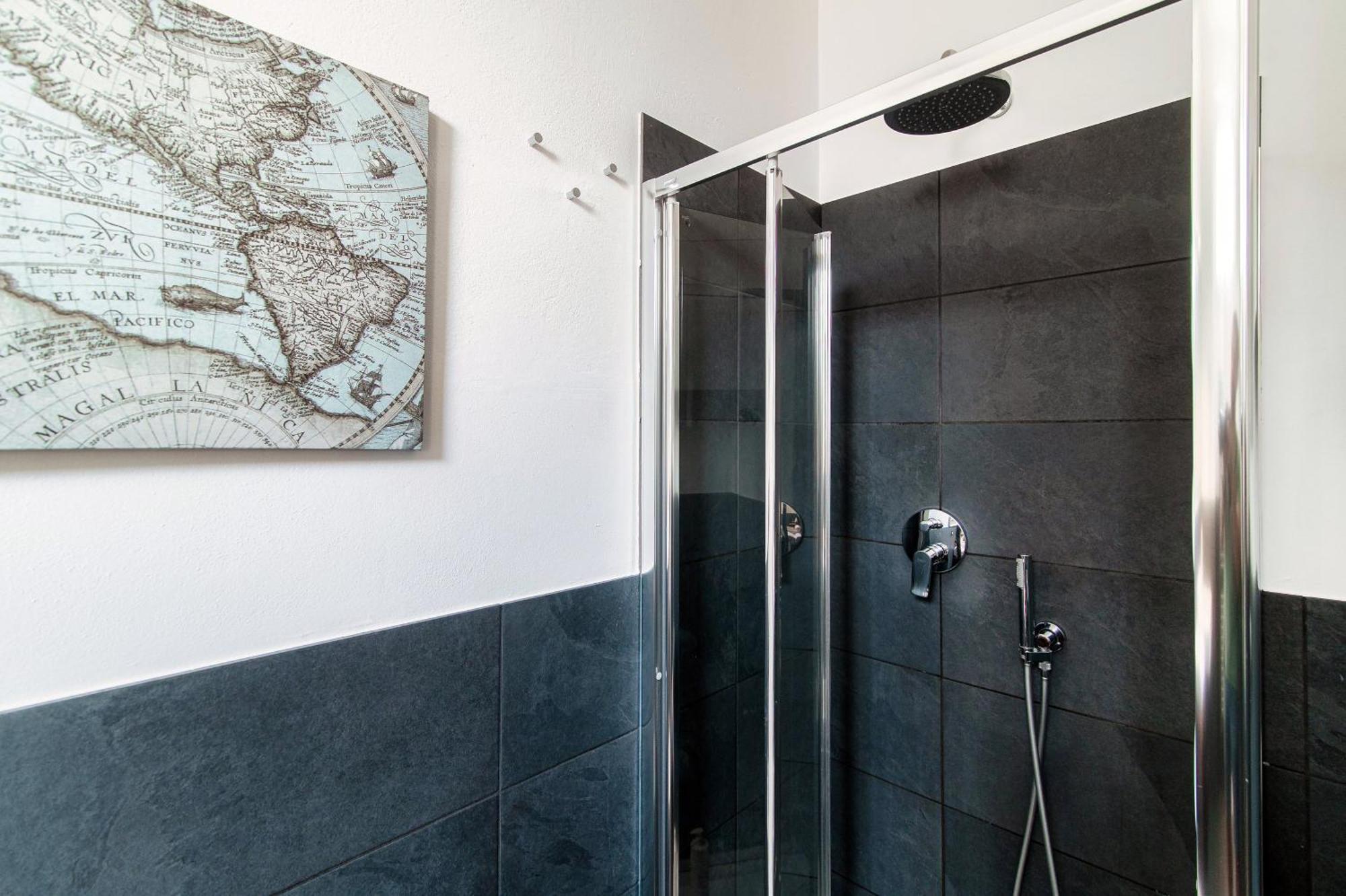 Rezzonico Suites - By Myhomeincomo Eksteriør billede