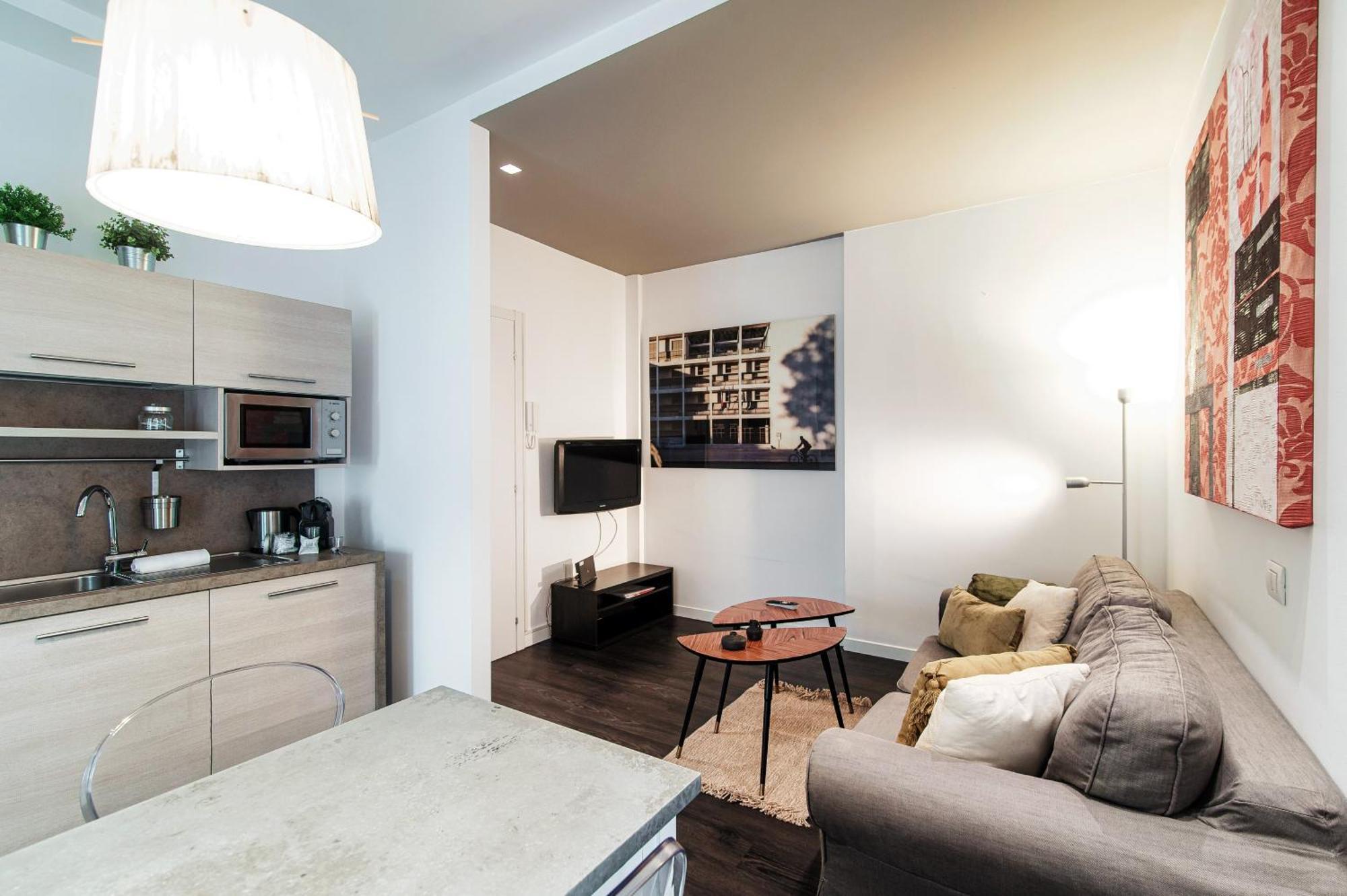 Rezzonico Suites - By Myhomeincomo Eksteriør billede