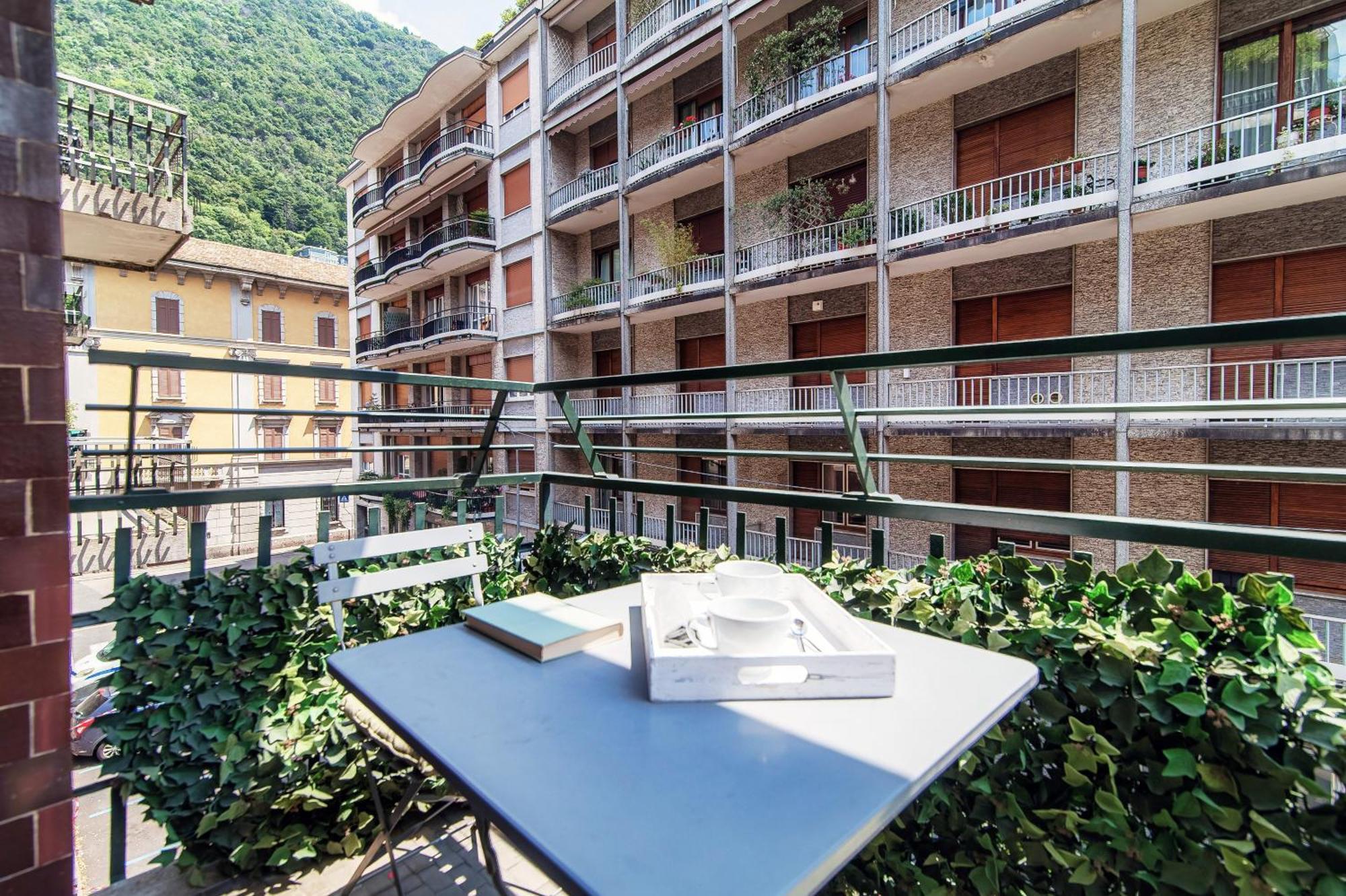 Rezzonico Suites - By Myhomeincomo Eksteriør billede