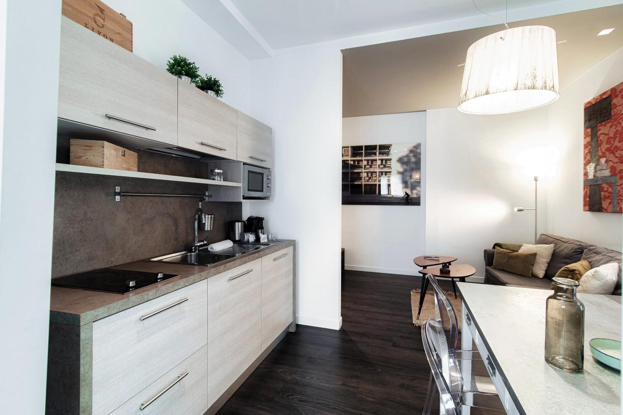 Rezzonico Suites - By Myhomeincomo Eksteriør billede